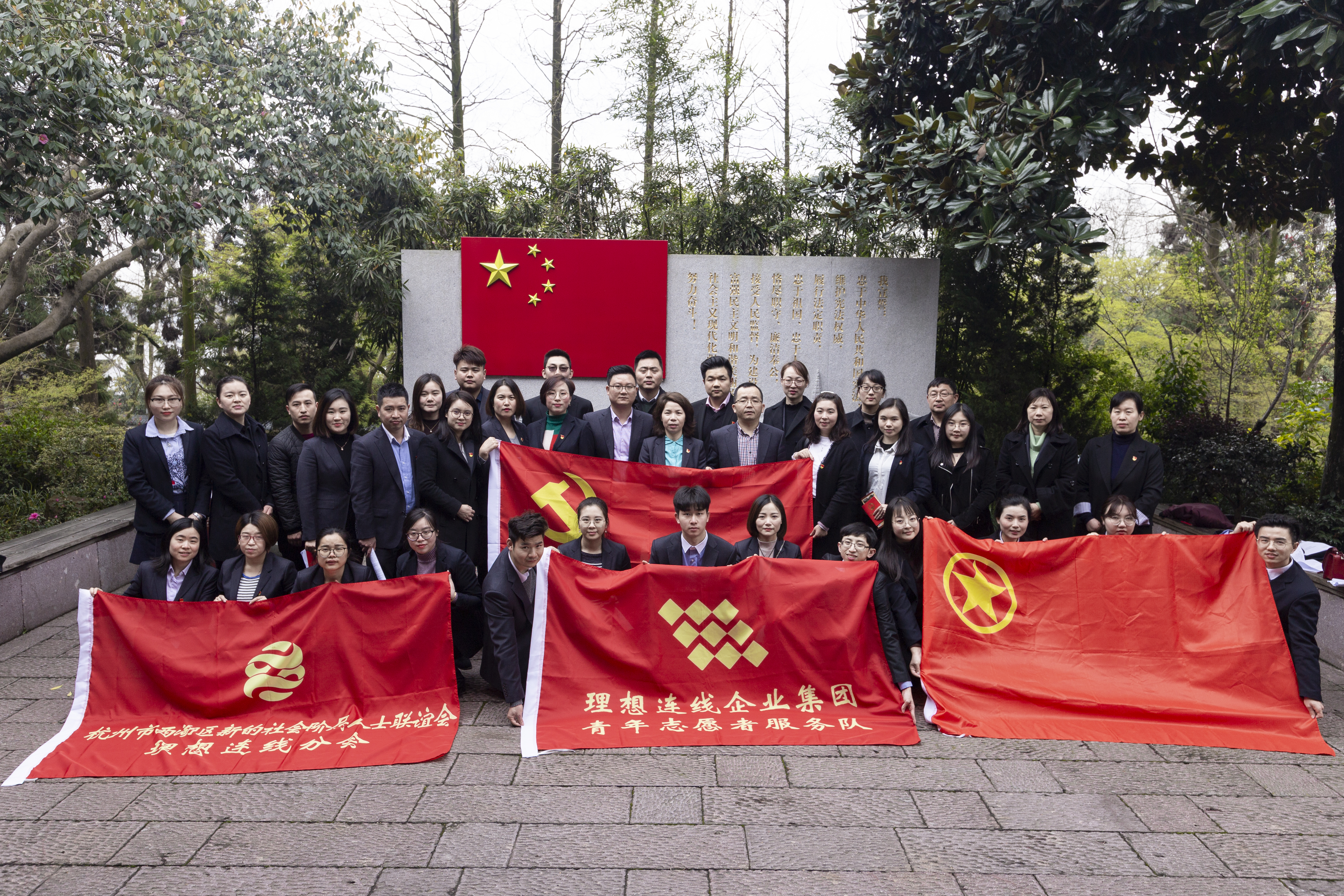 封面.jpg 封面.jpg