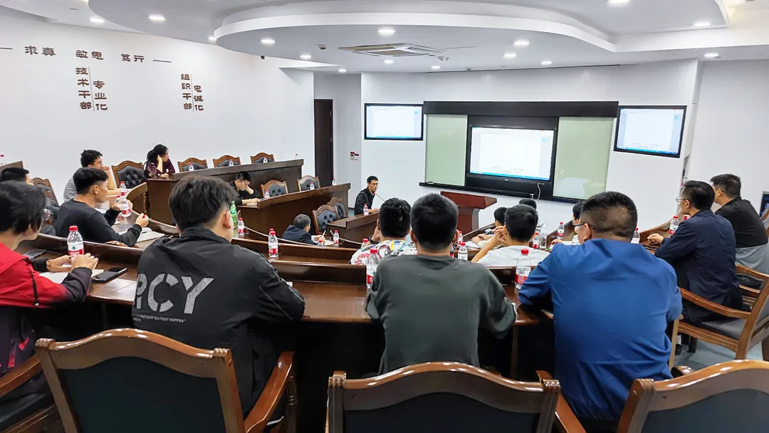 栽之，培之，殷殷盼之_资讯动态_新闻资讯_理想连线 6.png